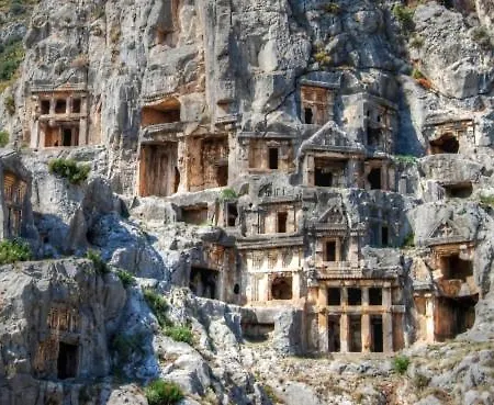 Seaside Residence, Villa Sar, Deniz Manzaralı Fethiye Çalış , 4 yatak odalı ,8 kişilik Müstakil Havuzlu Villa Villa Fethiye
