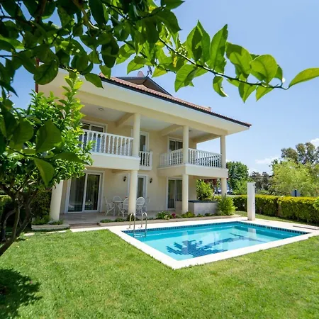 Seaside Residence, Villa Sar, Deniz Manzarali Fethiye Calis , 4 Yatak Odali ,8 Kisilik Muestakil Havuzlu Villa 빌라 *
